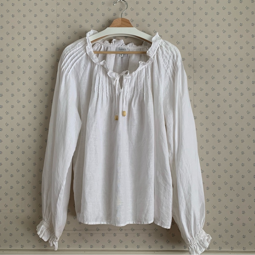 Lunar Fox 100% Linen White Bohemian Ruffled Blouse Puffy Sleeves